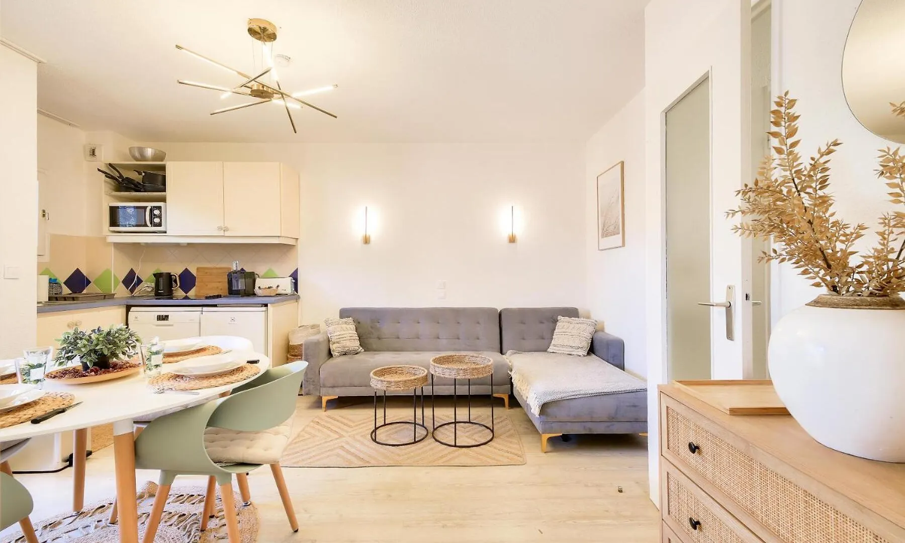 Apartment Residence Saint-Raphael Valescure - Maeva Home - Appartement Chaleureux Avec Terrasse 2 Pieces 6 Personnes - Prestige - Super Home Mae-6731 France
