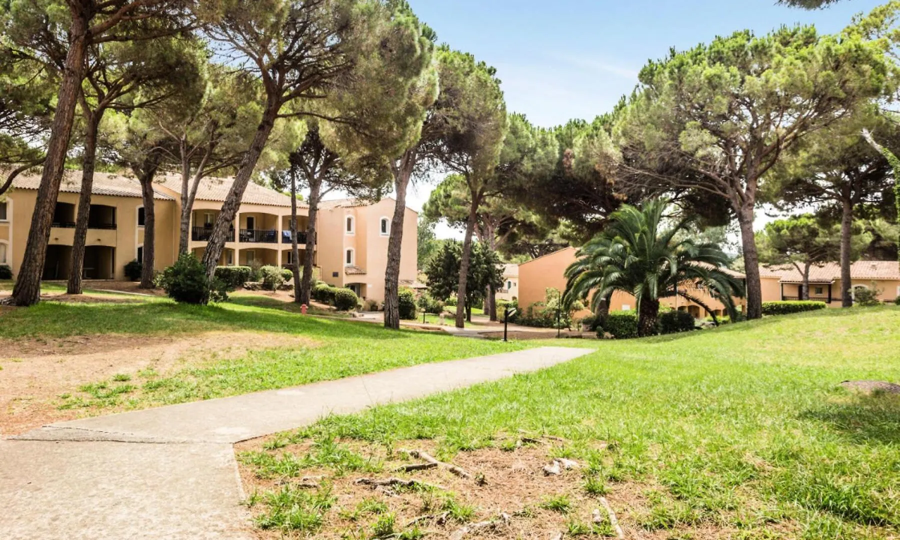 Apartment Residence Saint-Raphael Valescure - Maeva Home - Appartement Chaleureux Avec Terrasse 2 Pieces 6 Personnes - Prestige - Super Home Mae-6731